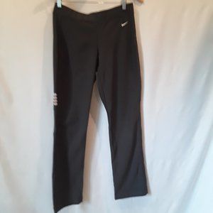 VGW-Nike dark grey fit dry pant